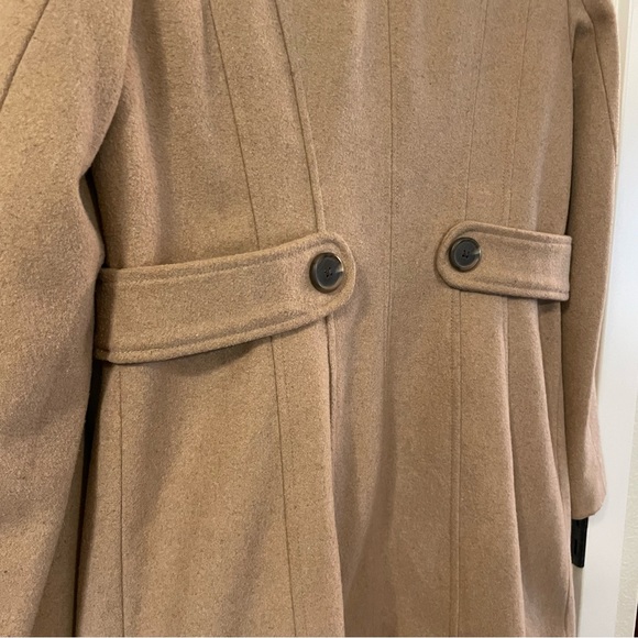 COPY - Women’s Merona Camel Wool/Polyester Blend Peacoat Medium - Picture 6 of 10